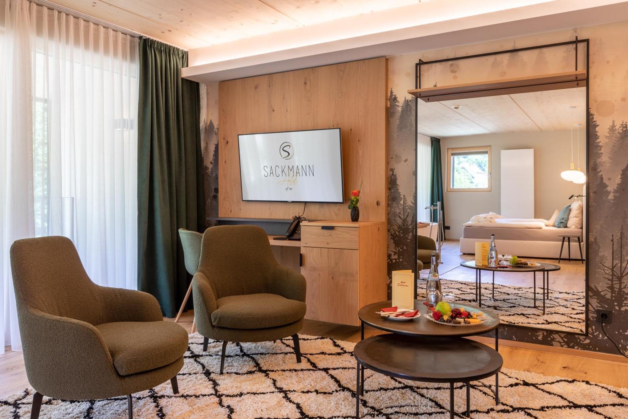 Sackmann Genuss Und Spa Resort Baiersbronn Eksteriør billede